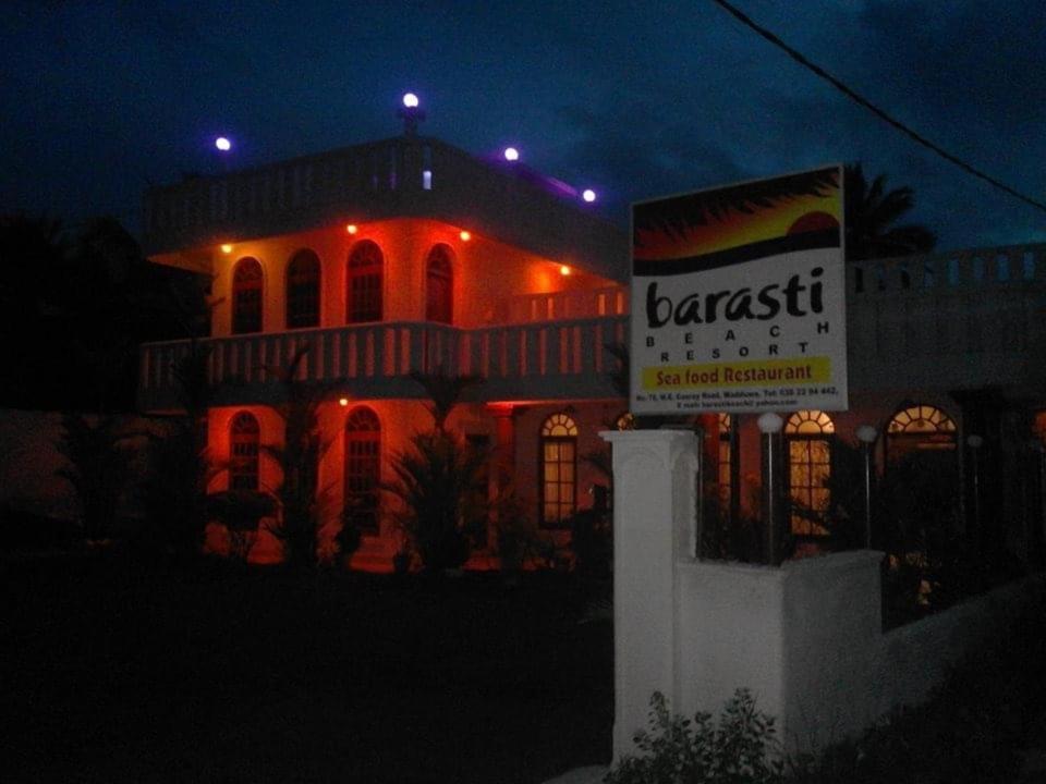 Oyo 459 Barasti Beach Resort Kalutara Bagian luar foto