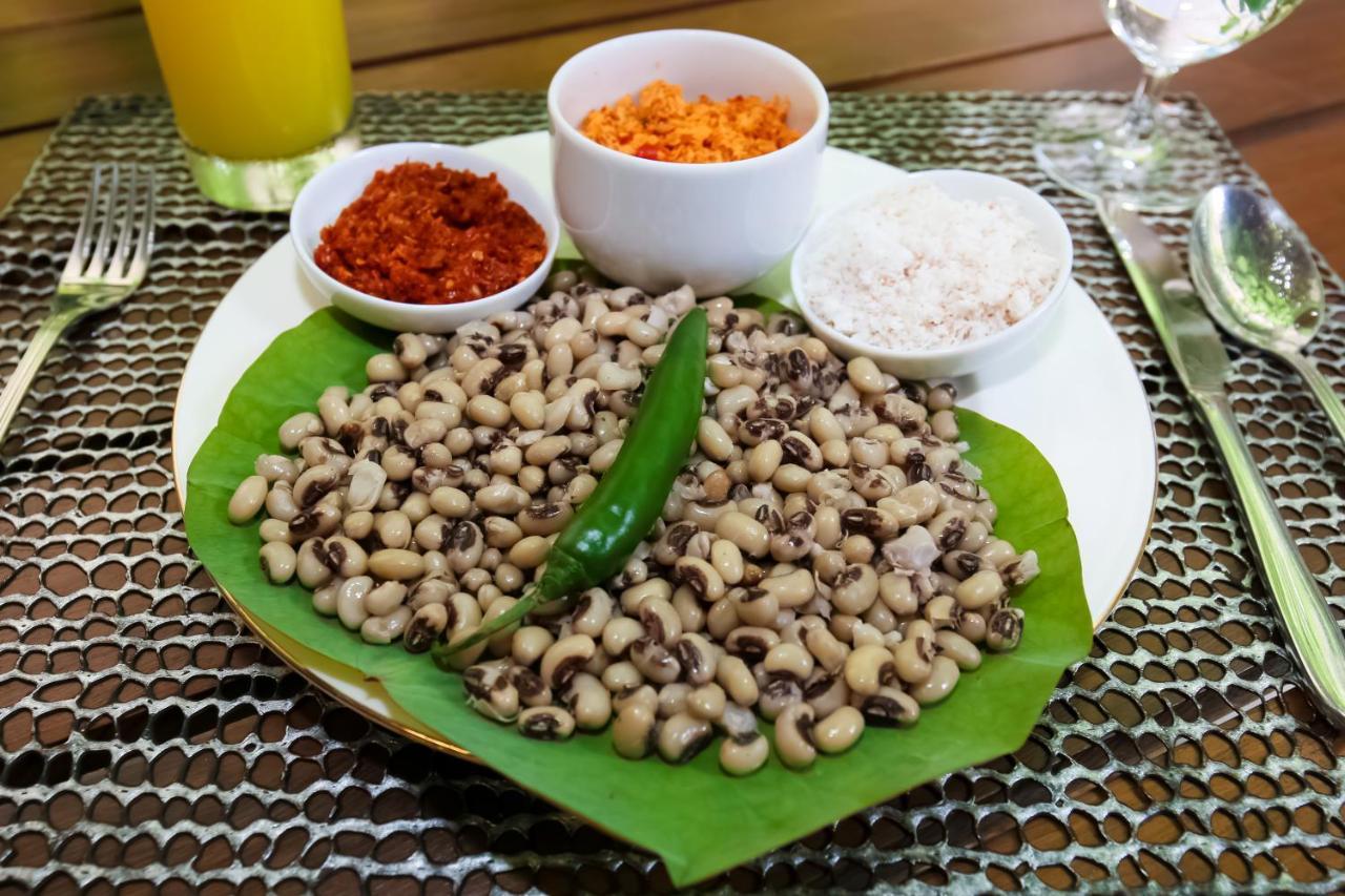 Oyo 459 Barasti Beach Resort Kalutara Bagian luar foto